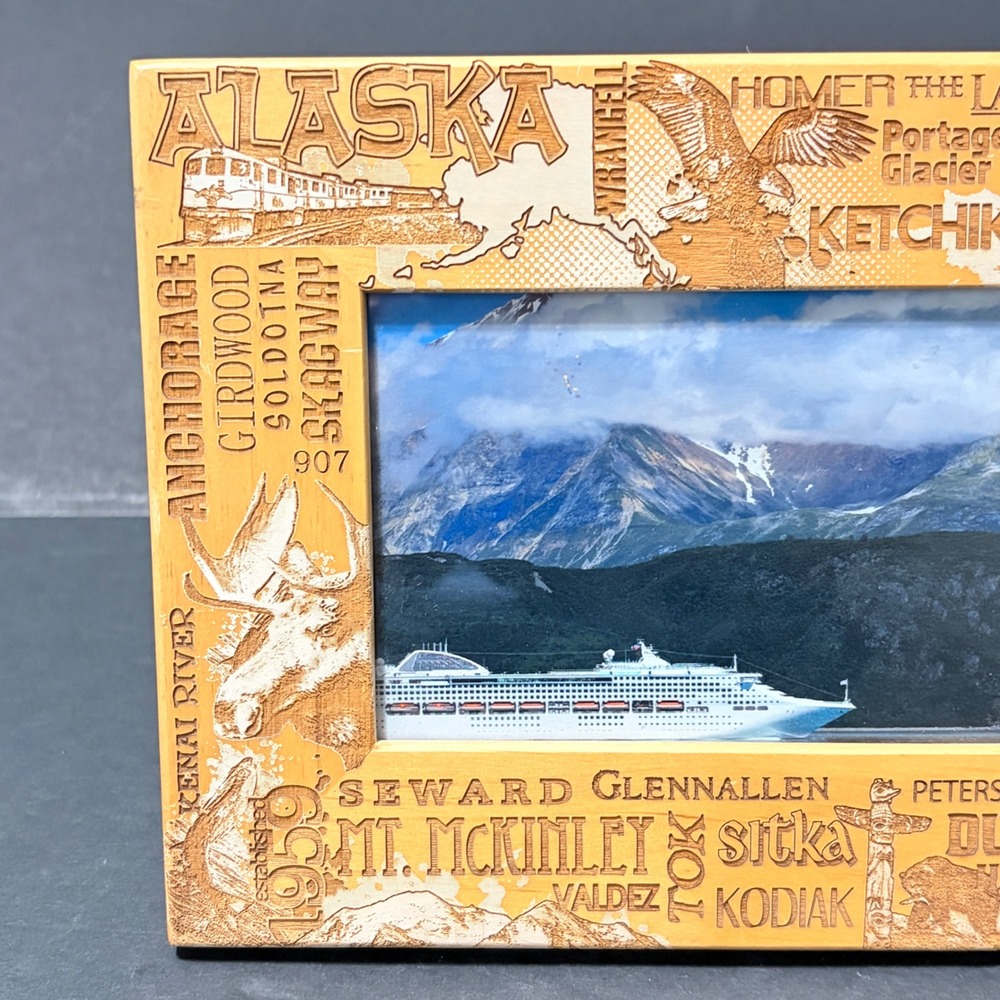 Alaska Laser Engraved Wood Picture Frame 4.5x3 Fit Travel Souvenir Moose Eagle - Picture 4 of 14